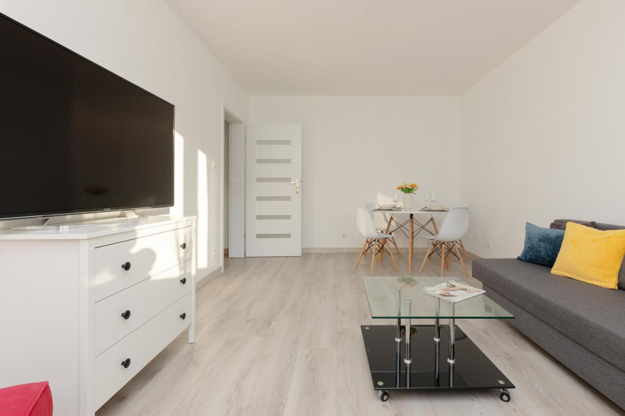 Kopcinskiego Bright & Spacious Apartment Warsaw Ursynow By Noclegi Renters Zewnętrze zdjęcie
